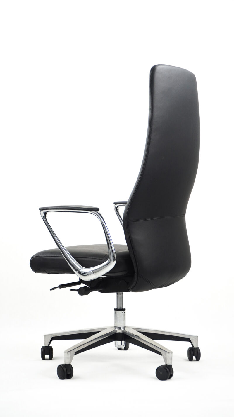 Contemporary Executive Chair PU Leather Upholstery